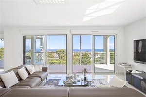 t4 à la vente -   06600  ANTIBES, surface 157 m2 vente t4 - UBI444010400